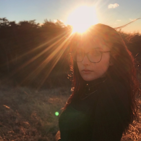 Meet your Posher, McKenna - Picture 4 of 4